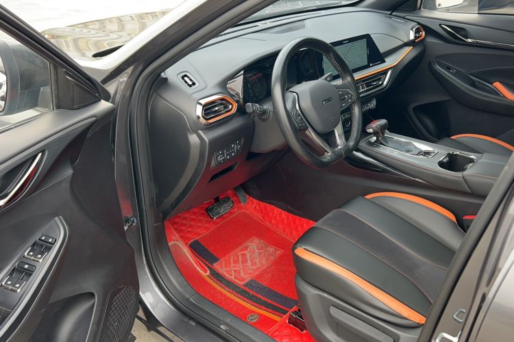 Used CHANGAN OSHAN X5 2022 Sport Edition 1.5T DCT Cyclone Assault Driver Seat
