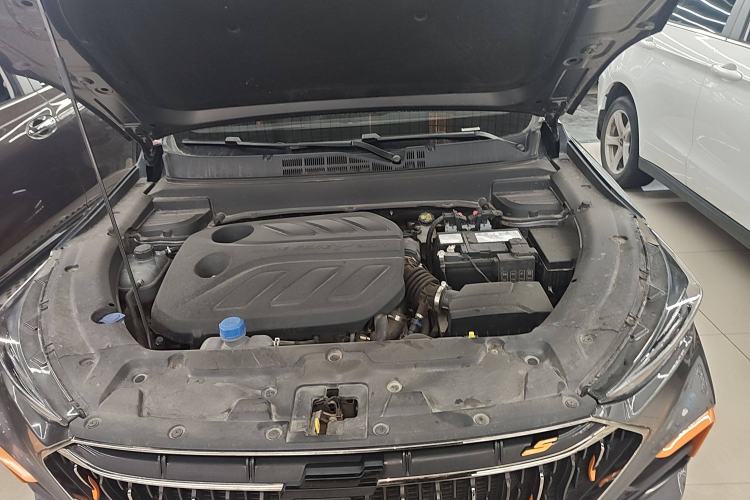 Used CHANGAN OSHAN X5 2022 Sport Edition 1.5T DCT Hurricane Sonic Engine Bay