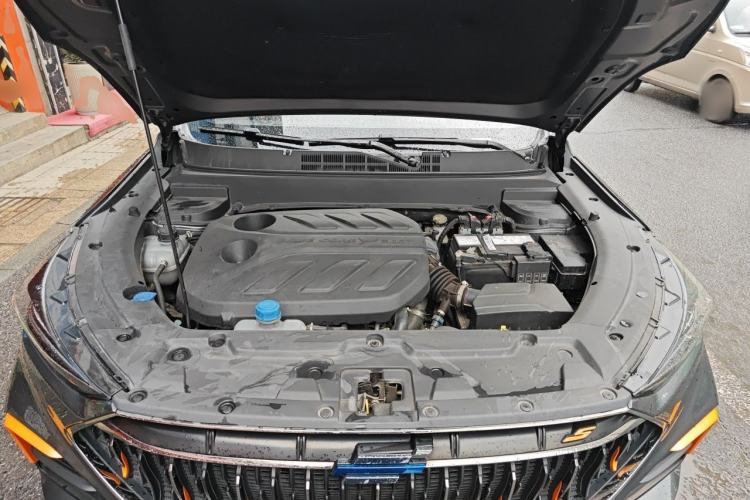 Used CHANGAN OSHAN X5 2022 Sport Edition 1.5T DCT Cyclone Assault Engine Bay