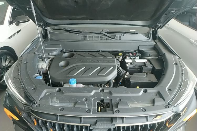 Used CHANGAN OSHAN X5 2022 Sport Edition 1.5T DCT Cyclone Assault Engine Bay
