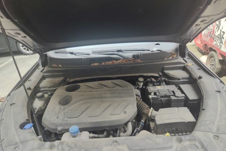 Used CHANGAN OSHAN X5 2022 Sport Edition 1.5T DCT Cyclone Assault Engine Bay
