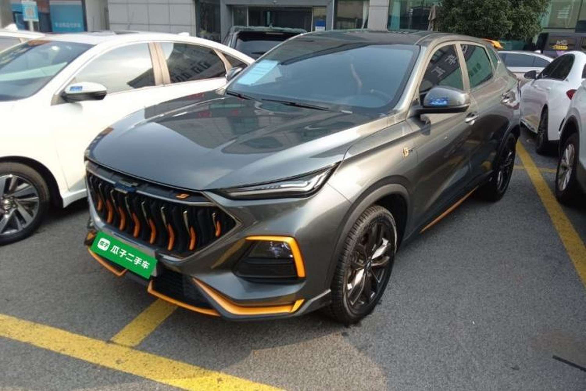 Used CHANGAN OSHAN X5 2022 Sport Edition 1.5T DCT Cyclone Assault Front Left 45 Deg