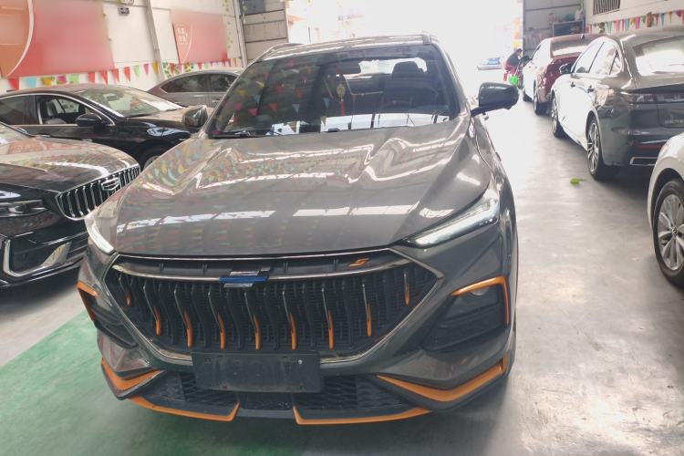 Used CHANGAN OSHAN X5 2022 Sport Edition 1.5T DCT Hurricane Sonic Front