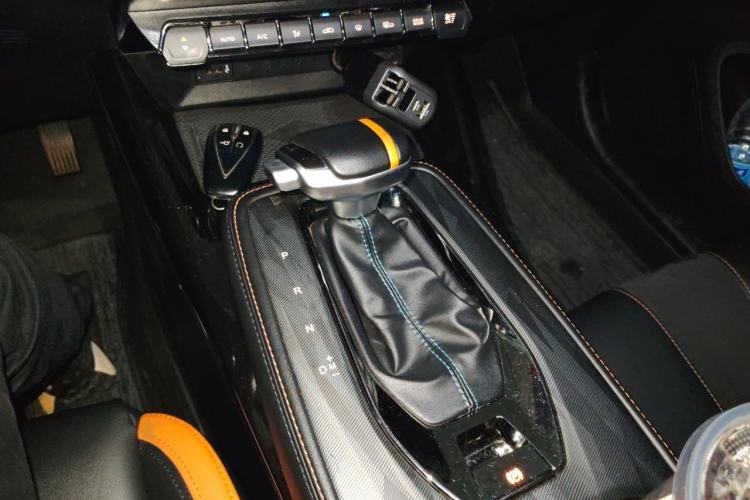 Used CHANGAN OSHAN X5 2022 Sport Edition 1.5T DCT Hurricane Sonic Gear Lever