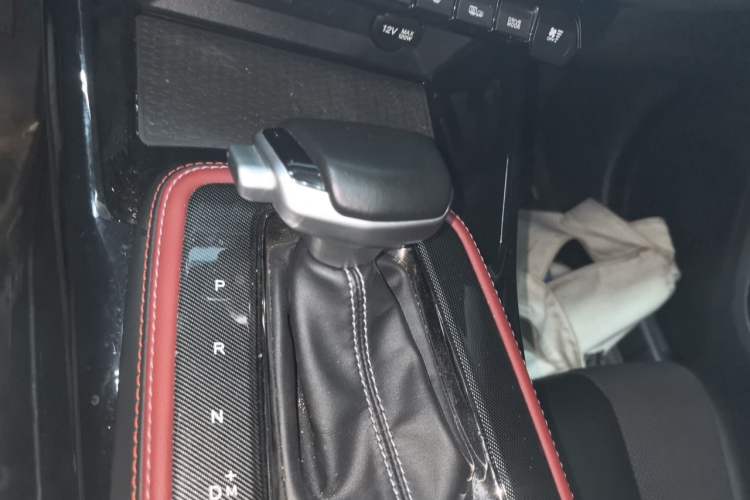 Used CHANGAN OSHAN X5 2022 Sport Edition 1.5T DCT Hurricane Sonic Gear Lever