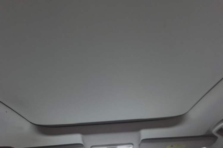 Used CHANGAN OSHAN X5 2022 Sport Edition 1.5T DCT Hurricane Sonic Headliner