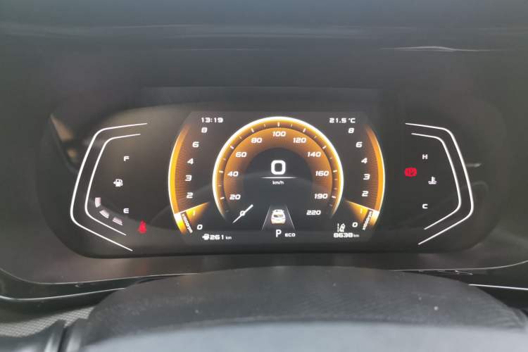 Used CHANGAN OSHAN X5 2022 Sport Edition 1.5T DCT Hurricane Sonic Instrument Cluster