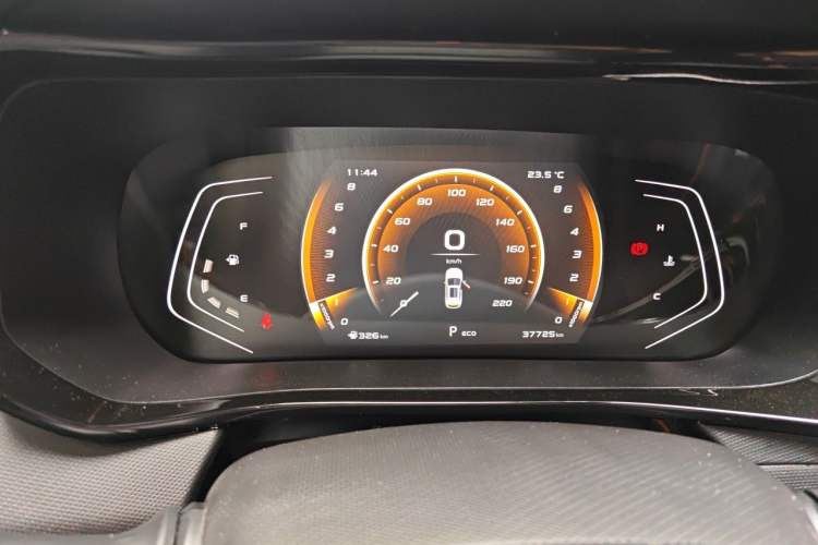 Used CHANGAN OSHAN X5 2022 Sport Edition 1.5T DCT Cyclone Assault Instrument Cluster