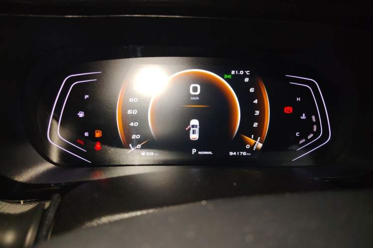 Used CHANGAN OSHAN X5 2022 Sport Edition 1.5T DCT Hurricane Sonic Instrument Cluster