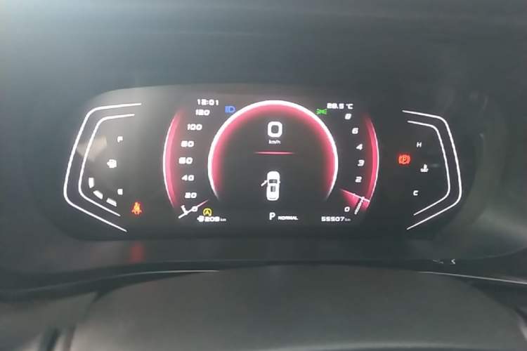 Used CHANGAN OSHAN X5 2022 Sport Edition 1.5T DCT Cyclone Assault Instrument Cluster