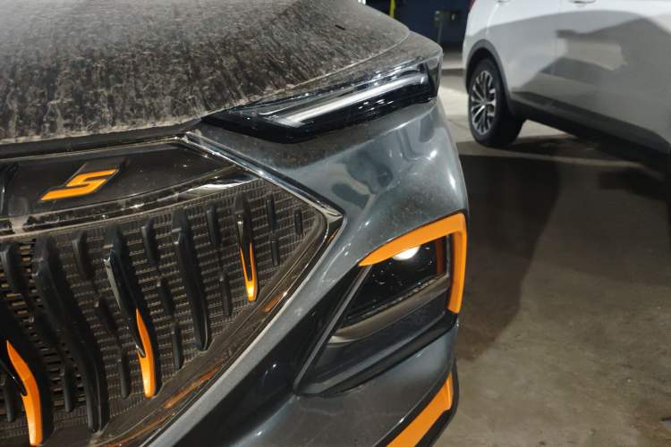 Used CHANGAN OSHAN X5 2022 Sport Edition 1.5T DCT Hurricane Sonic Left Front Headlight