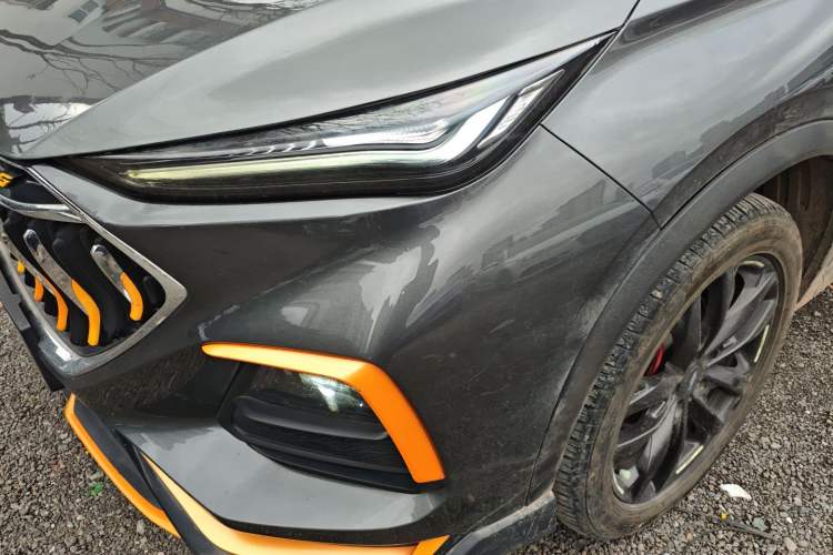 Used CHANGAN OSHAN X5 2022 Sport Edition 1.5T DCT Cyclone Assault Left Front Headlight