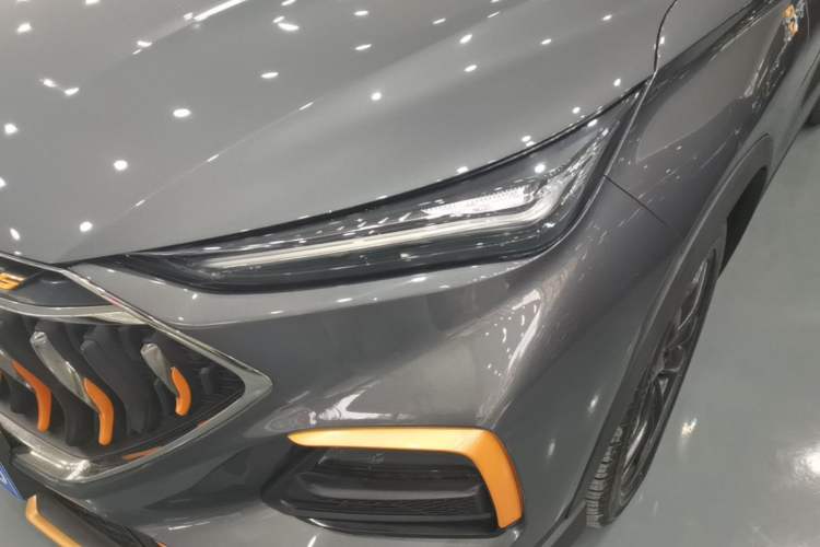 Used CHANGAN OSHAN X5 2022 Sport Edition 1.5T DCT Hurricane Sonic Left Front Headlight