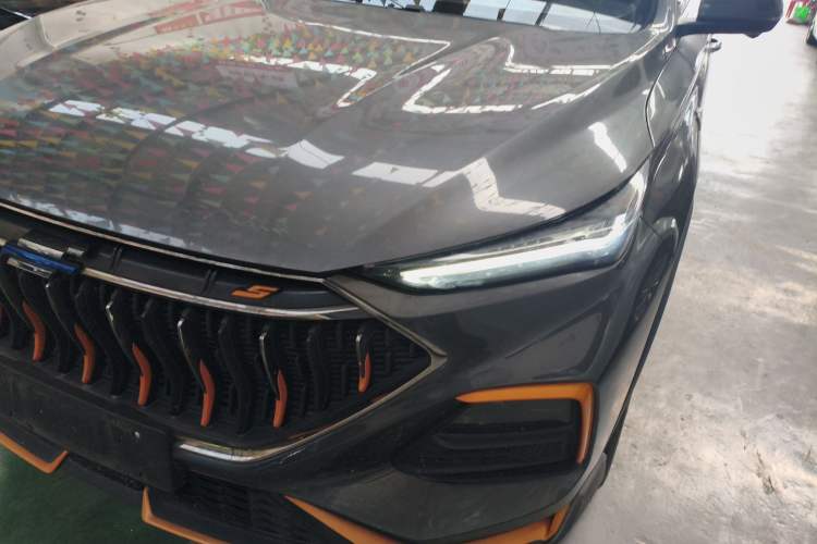 Used CHANGAN OSHAN X5 2022 Sport Edition 1.5T DCT Hurricane Sonic Left Front Headlight