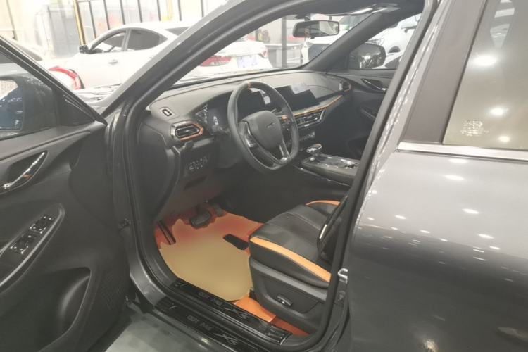 Used CHANGAN OSHAN X5 2022 Sport Edition 1.5T DCT Hurricane Sonic Left Front Seat