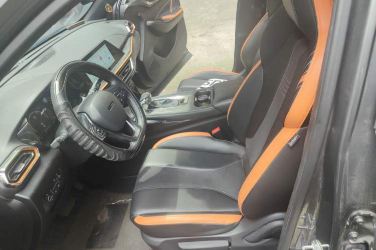 Used CHANGAN OSHAN X5 2022 Sport Edition 1.5T DCT Cyclone Assault Left Front Seat