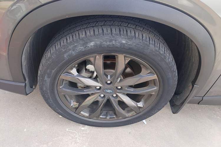 Used CHANGAN OSHAN X5 2022 Sport Edition 1.5T DCT Hurricane Sonic Left Front Wheel Hub
