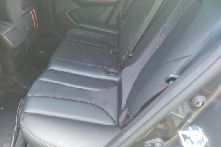 Used CHANGAN OSHAN X5 2022 Sport Edition 1.5T DCT Hurricane Sonic Left Rear Seat