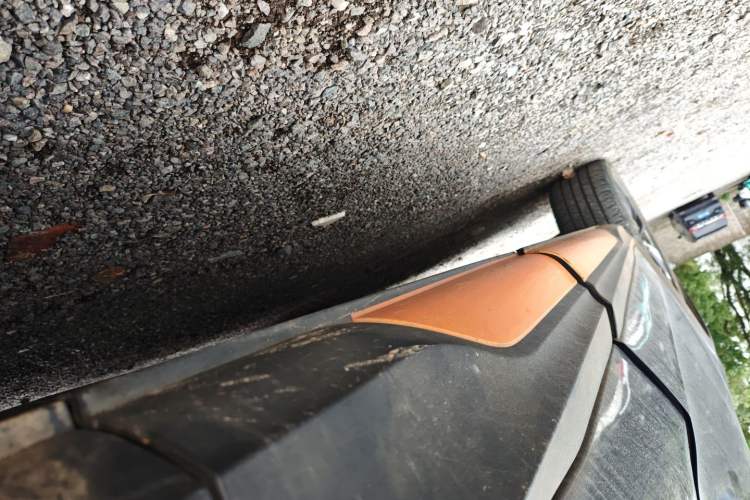 Used CHANGAN OSHAN X5 2022 Sport Edition 1.5T DCT Cyclone Assault Left Side Sill