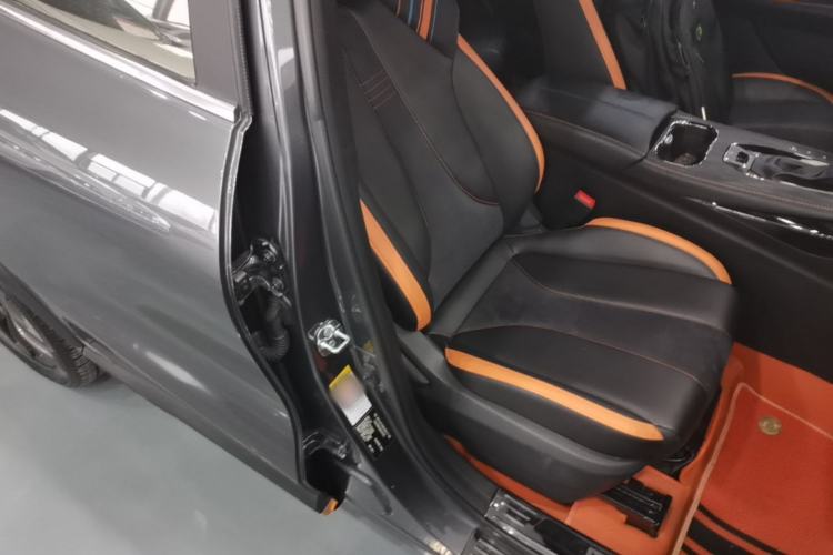 Used CHANGAN OSHAN X5 2022 Sport Edition 1.5T DCT Hurricane Sonic Right Front Seat