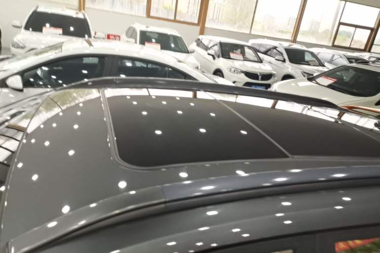 Used CHANGAN OSHAN X5 2022 Sport Edition 1.5T DCT Hurricane Sonic Roof