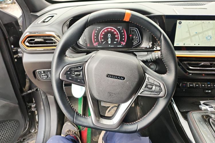 Used CHANGAN OSHAN X5 2022 Sport Edition 1.5T DCT Cyclone Assault Steering Wheel