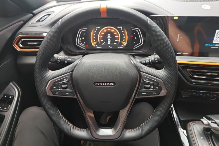 Used CHANGAN OSHAN X5 2022 Sport Edition 1.5T DCT Cyclone Assault Steering Wheel