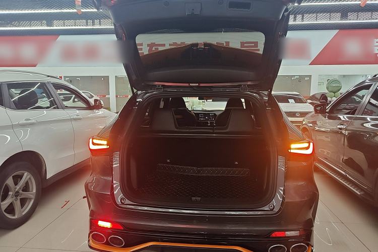 Used CHANGAN OSHAN X5 2022 Sport Edition 1.5T DCT Hurricane Sonic Trunk