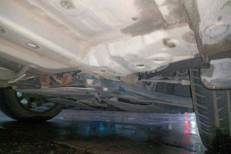 Used CHANGAN OSHAN X5 2022 Sport Edition 1.5T DCT Cyclone Assault Chassis Front