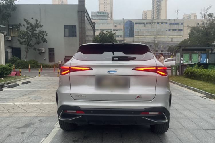 Used CHANGAN OSHAN X5 2022 Sport Edition 1.5T DCT Hurricane Sonic Exterior 4