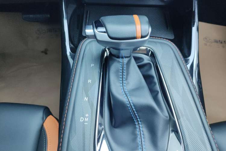 Used CHANGAN OSHAN X5 2022 Sport Edition 1.5T DCT Hurricane Sonic Gear Lever
