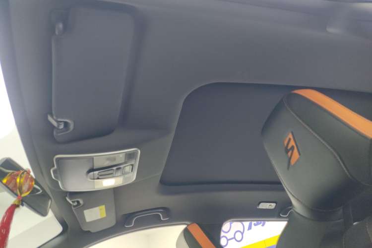 Used CHANGAN OSHAN X5 2022 Sport Edition 1.5T DCT Hurricane Sonic Headliner