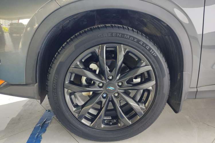 Used CHANGAN OSHAN X5 2022 Sport Edition 1.5T DCT Hurricane Sonic Right Front Wheel Hub