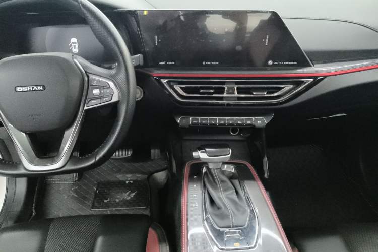Used CHANGAN OSHAN X5 2022 Sport Edition 1.5T DCT Cyclone Assault Audio And AC Panel