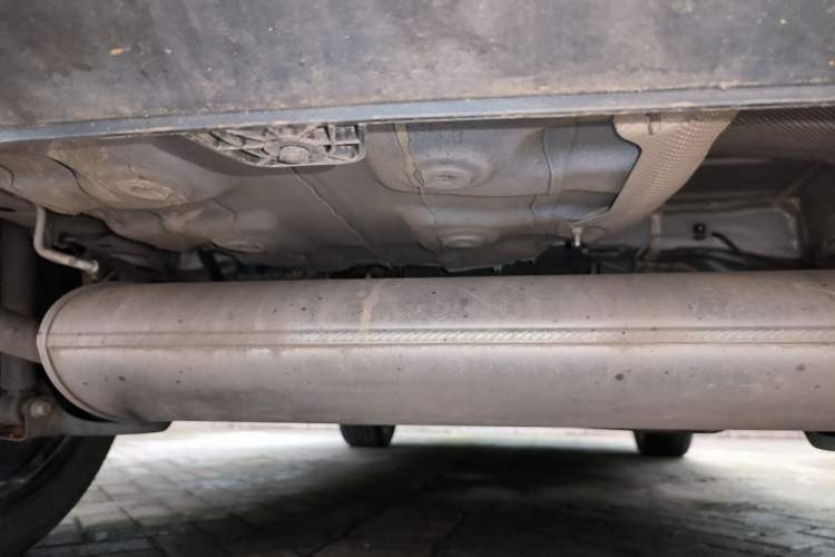 Used CHANGAN OSHAN X5 2022 Sport Edition 1.5T DCT Cyclone Assault Chassis Rear