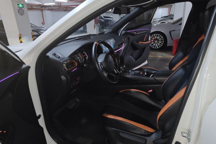 Used CHANGAN OSHAN X5 2022 Sport Edition 1.5T DCT Cyclone Assault Driver Seat