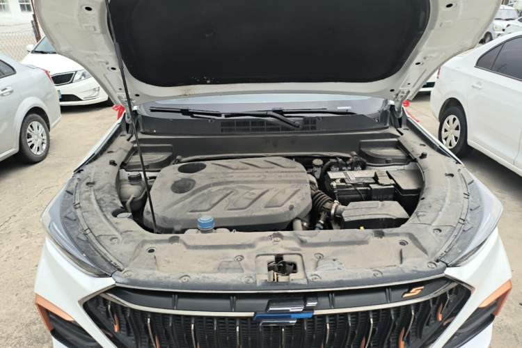 Used CHANGAN OSHAN X5 2022 Sport Edition 1.5T DCT Hurricane Sonic Engine Bay