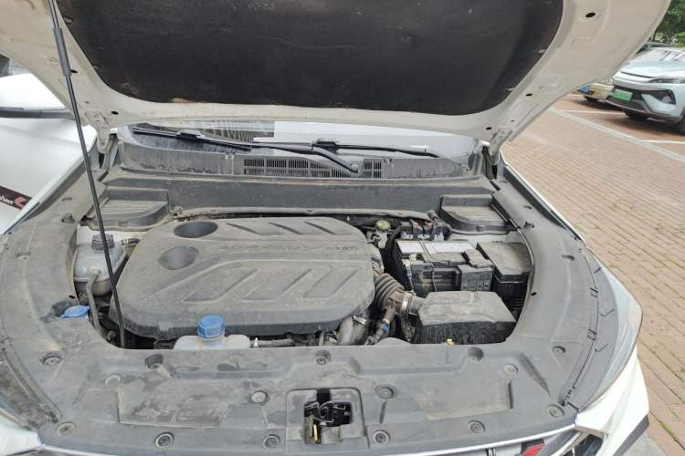 Used CHANGAN OSHAN X5 2022 Sport Edition 1.5T DCT Cyclone Assault Engine Bay