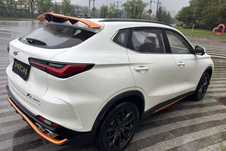 Used CHANGAN OSHAN X5 2022 Sport Edition 1.5T DCT Hurricane Sonic Exterior 5