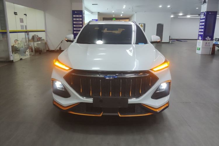 Used CHANGAN OSHAN X5 2022 Sport Edition 1.5T DCT Hurricane Sonic Front