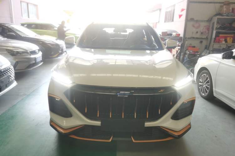 Used CHANGAN OSHAN X5 2022 Sport Edition 1.5T DCT Hurricane Sonic Front