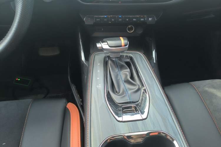 Used CHANGAN OSHAN X5 2022 Sport Edition 1.5T DCT Hurricane Sonic Gear Lever