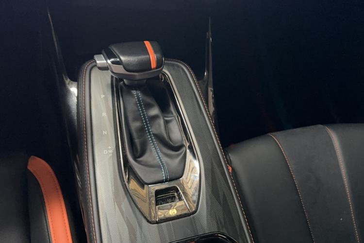 Used CHANGAN OSHAN X5 2022 Sport Edition 1.5T DCT Hurricane Sonic Gear Lever