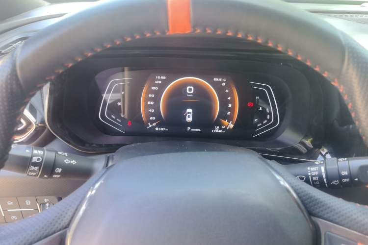 Used CHANGAN OSHAN X5 2022 Sport Edition 1.5T DCT Hurricane Sonic Instrument Cluster