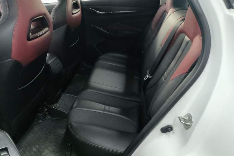 Used CHANGAN OSHAN X5 2022 Sport Edition 1.5T DCT Cyclone Assault Interior 1