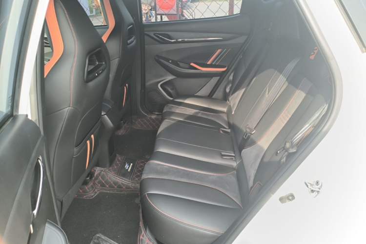 Used CHANGAN OSHAN X5 2022 Sport Edition 1.5T DCT Hurricane Sonic Left Rear Seat