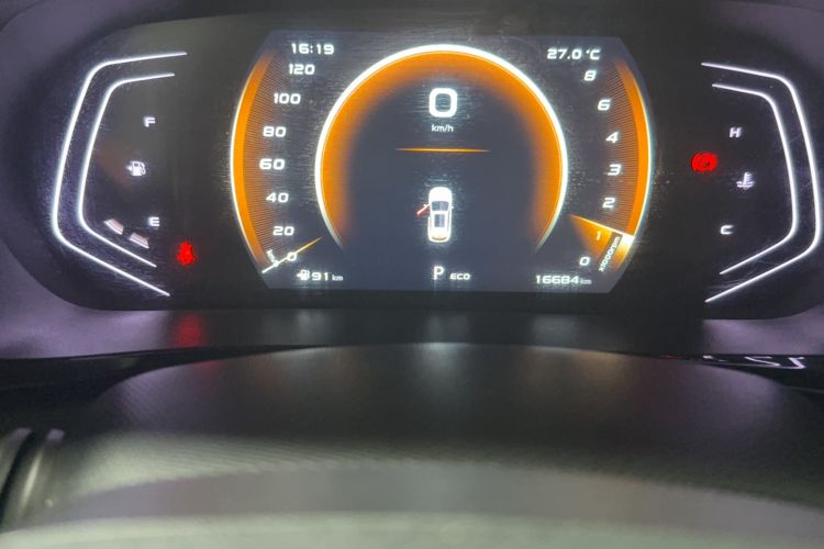 Used CHANGAN OSHAN X5 2022 Sport Edition 1.5T DCT Hurricane Sonic Odometer Close Up