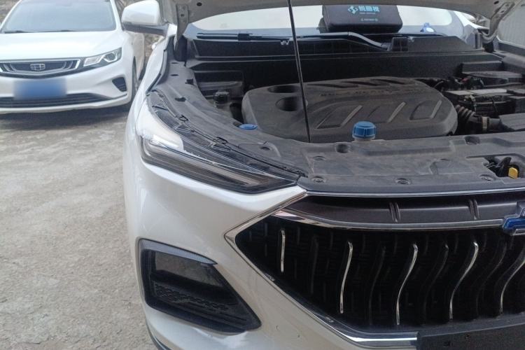 Used CHANGAN OSHAN X5 2022 Sport Edition 1.5T DCT Cyclone Assault Right Front Headlight