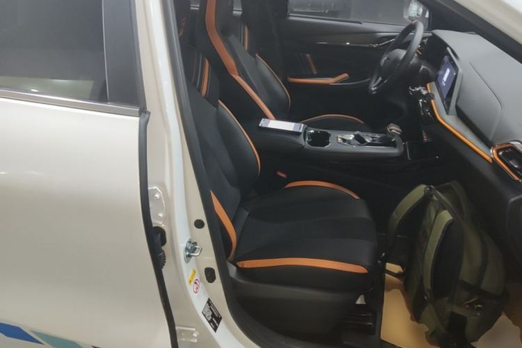 Used CHANGAN OSHAN X5 2022 Sport Edition 1.5T DCT Hurricane Sonic Right Front Seat
