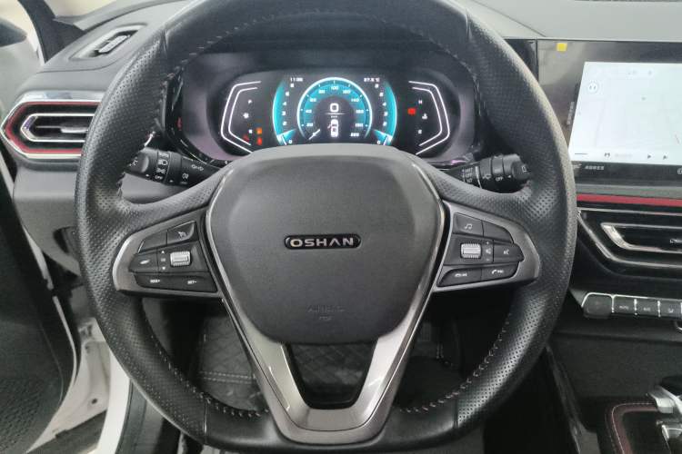 Used CHANGAN OSHAN X5 2022 Sport Edition 1.5T DCT Cyclone Assault Steering Wheel